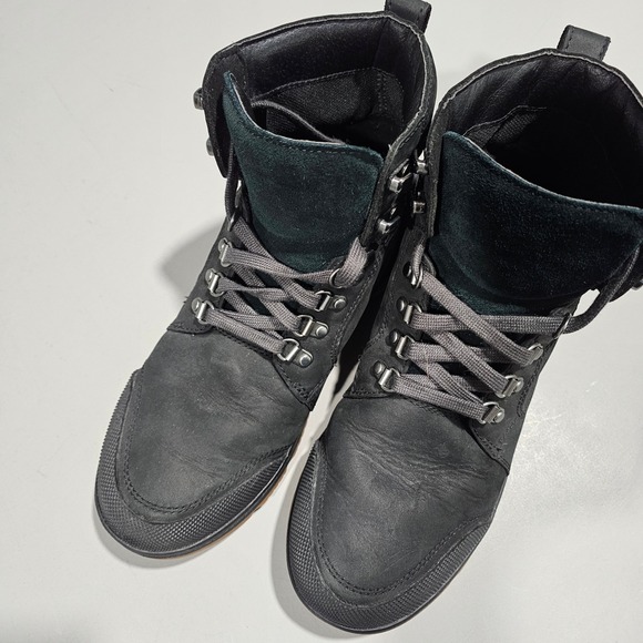 Sorel Boots Mens 9 Black Waterproof Leather Suede Lace Up NM4906-010 main image 4